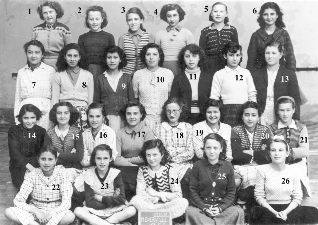 fille-CFE-1951-52.JPG